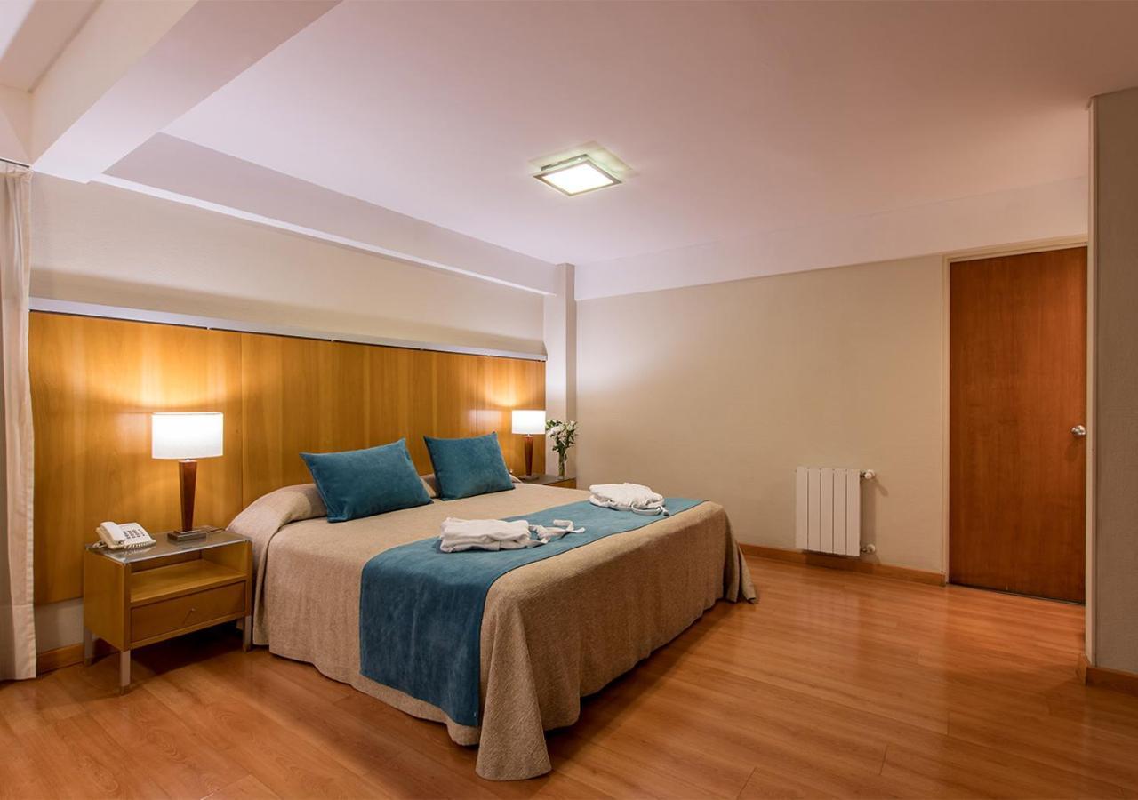 Hotel Solans Presidente 로자리오 외부 사진