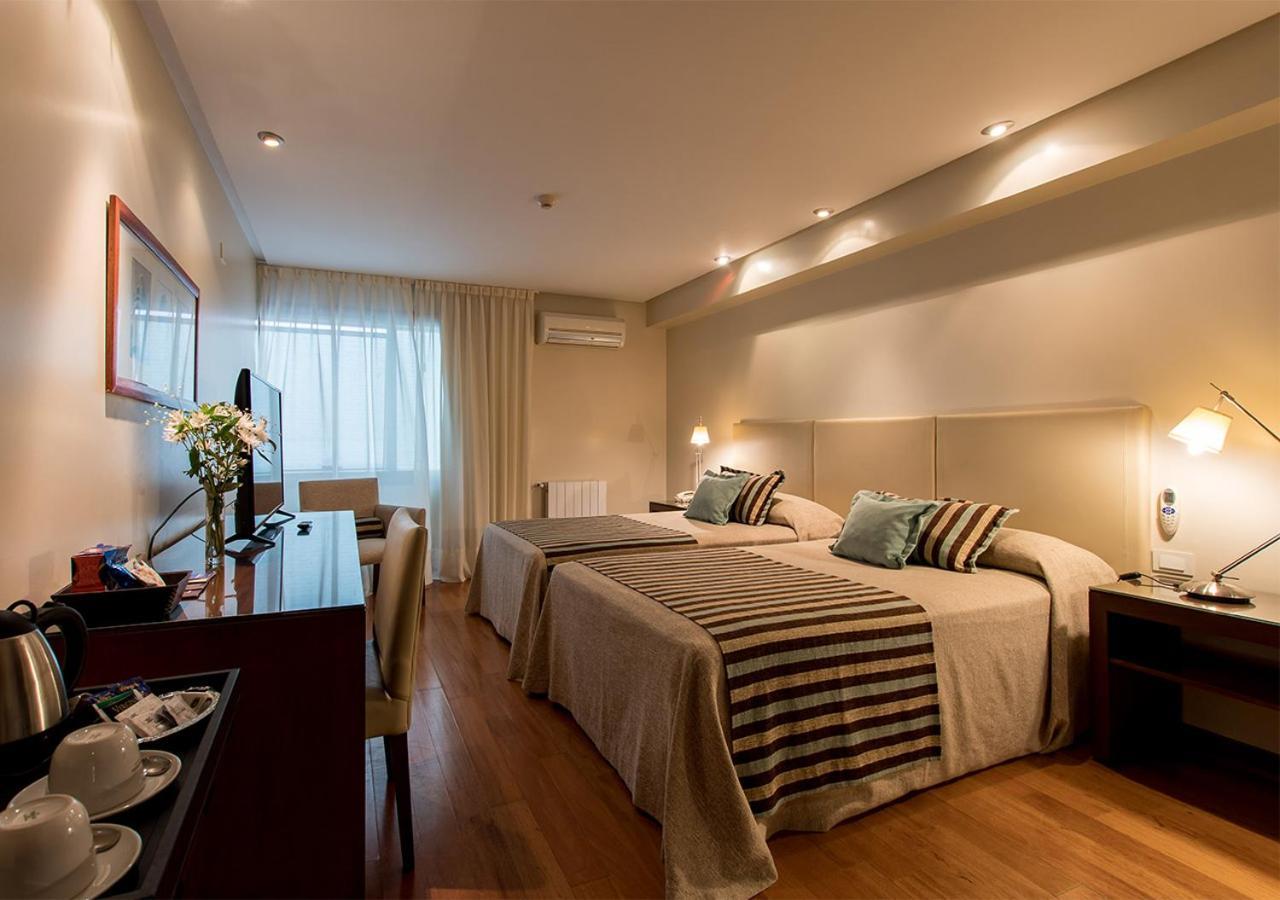 Hotel Solans Presidente 로자리오 외부 사진