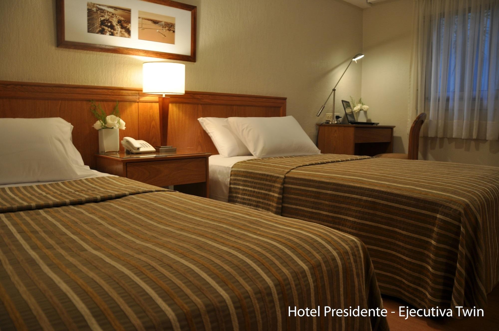 Hotel Solans Presidente 로자리오 외부 사진