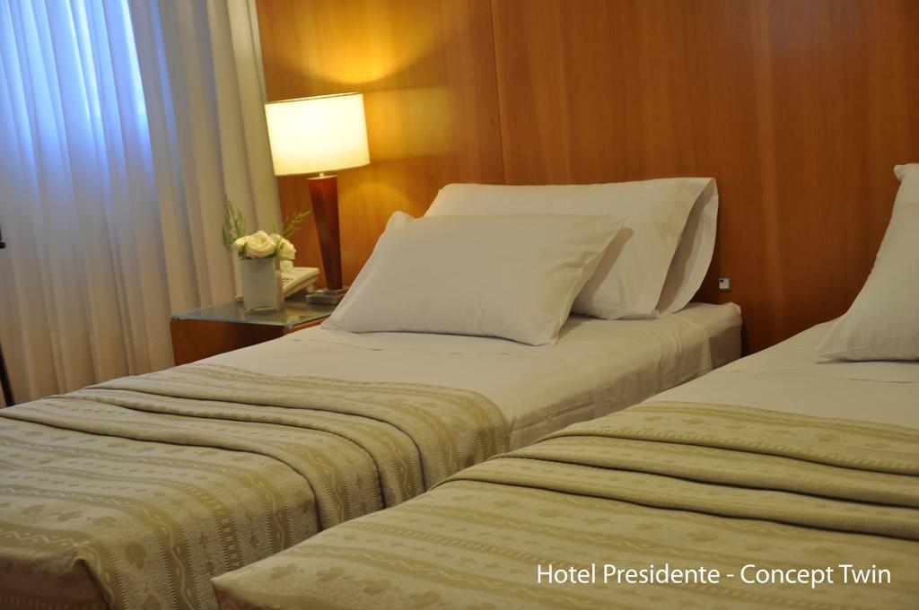 Hotel Solans Presidente 로자리오 외부 사진