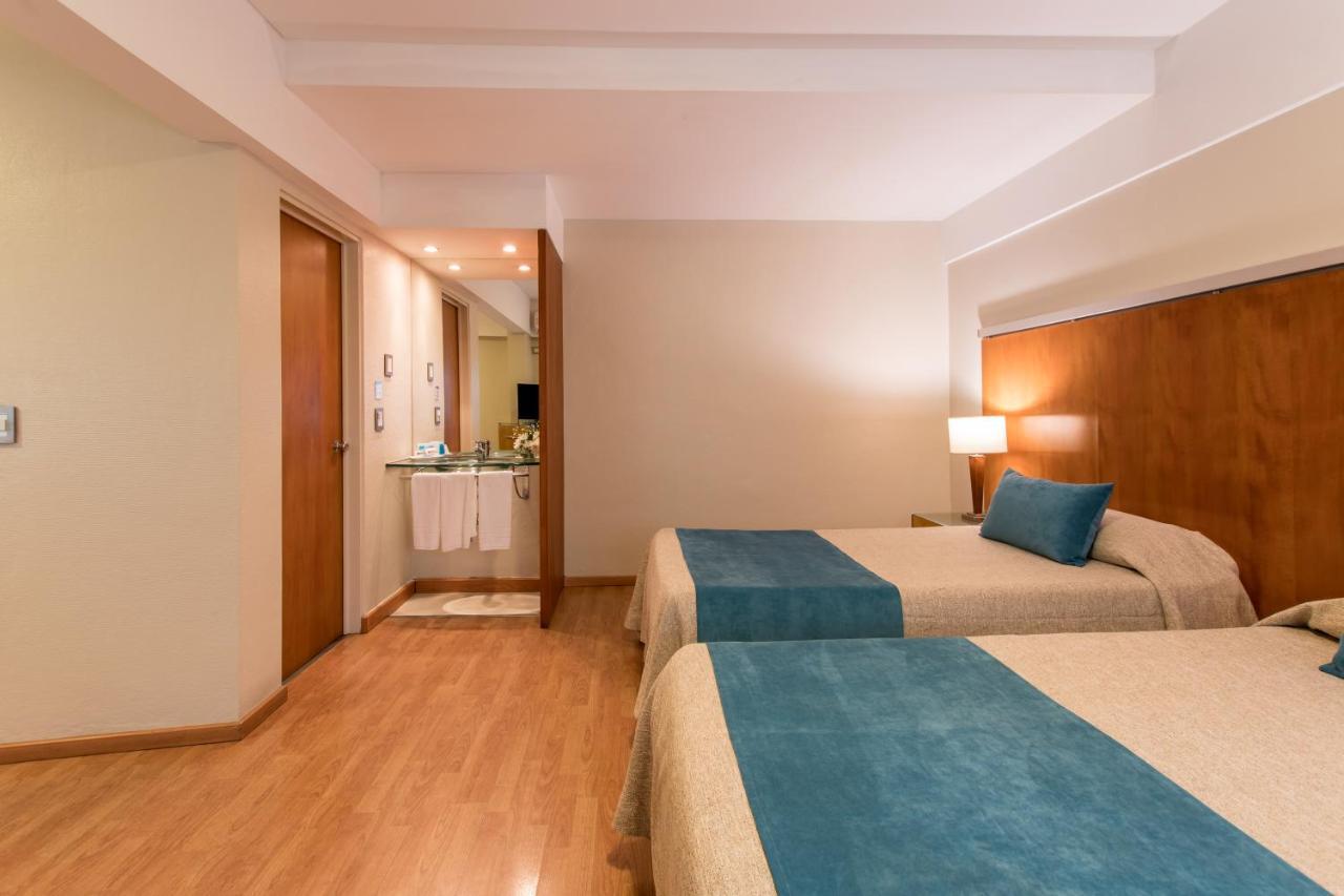 Hotel Solans Presidente 로자리오 외부 사진